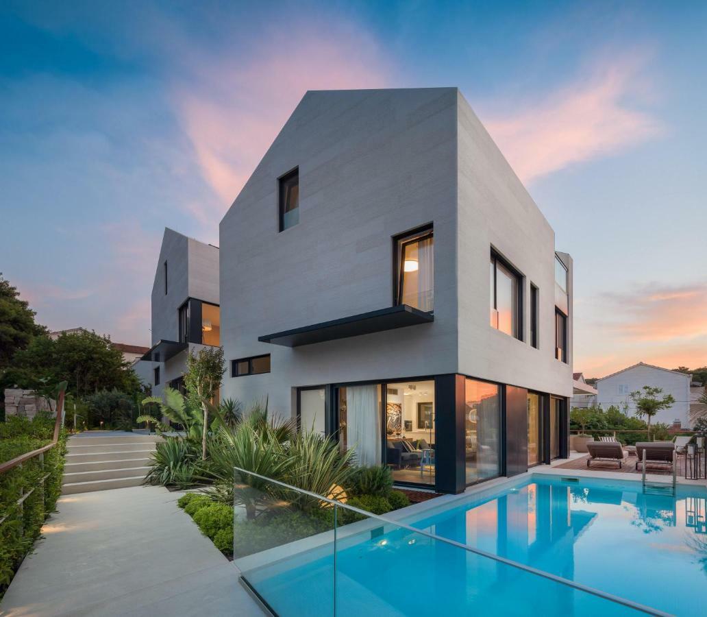 Agapao Villas Sutivan Luaran gambar